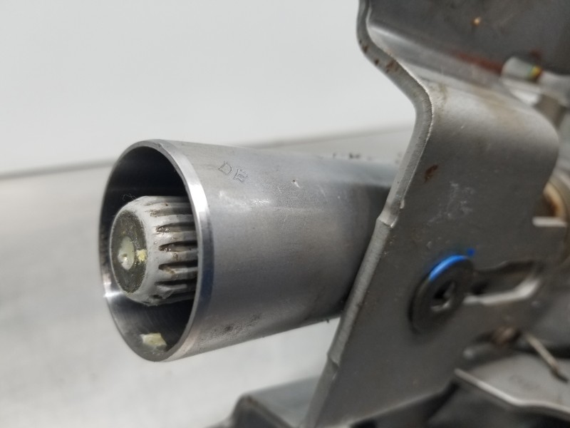 Recambio de columna direccion para nissan pulsar (c13) fastback referencia OEM IAM 488103ZL9A  