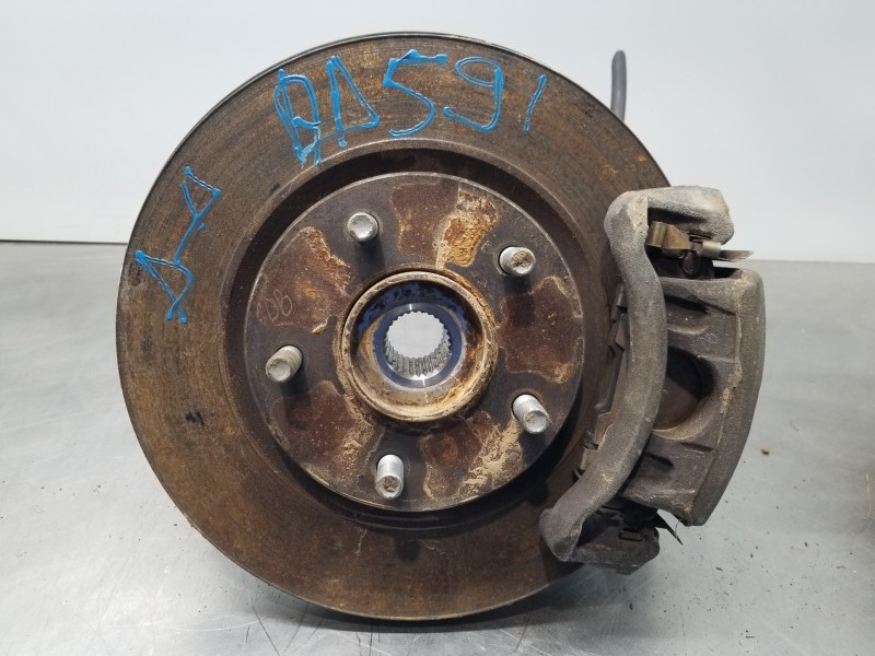 Recambio de mangueta delantera derecha para nissan pulsar (c13) fastback referencia OEM IAM 400141KK0A 40202BA60A 