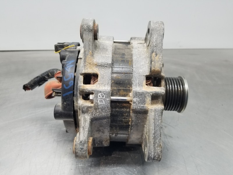 Recambio de alternador para nissan pulsar (c13) fastback referencia OEM IAM 231004BE0B F000BL0814 