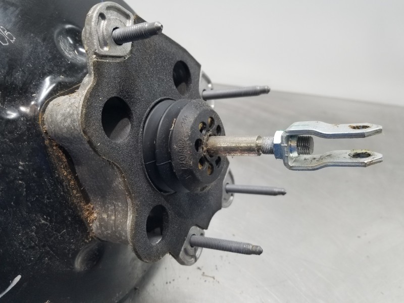 Recambio de servofreno para nissan pulsar (c13) fastback referencia OEM IAM 472103ZL0A 460073ZL0B 