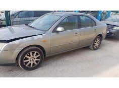 ford mondeo berlina (ge) del año 2001 2