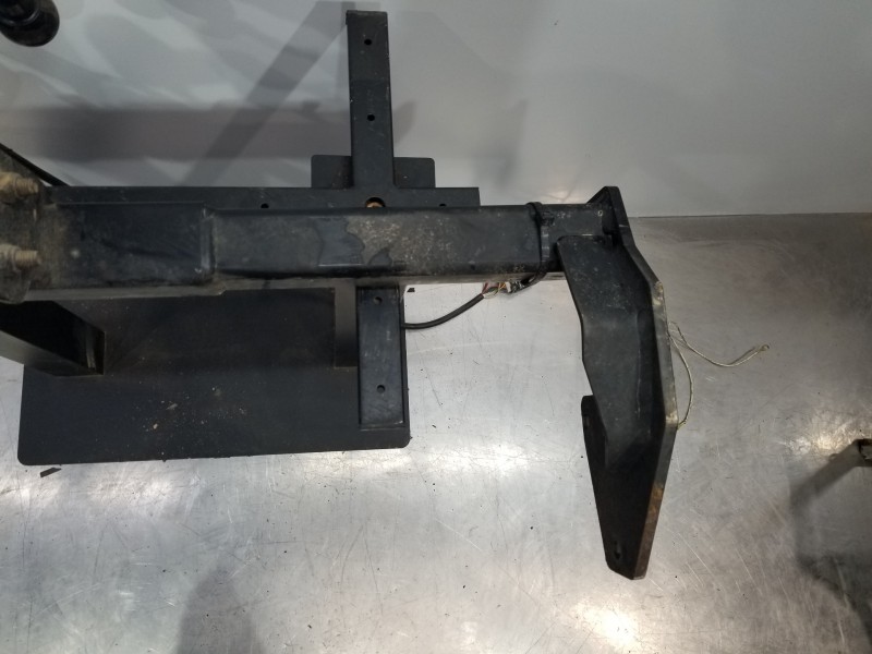 Recambio de enganche remolque para mercedes vito mixto (447) combi referencia OEM IAM A1773101600 A4473100000 