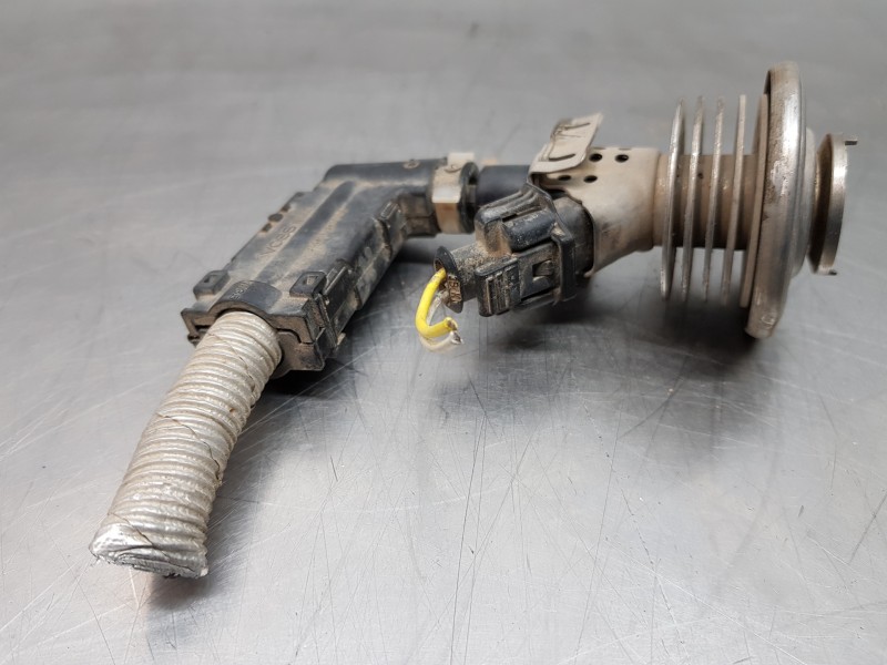 Recambio de inyector para mercedes vito mixto (447) combi referencia OEM IAM A0004901013  