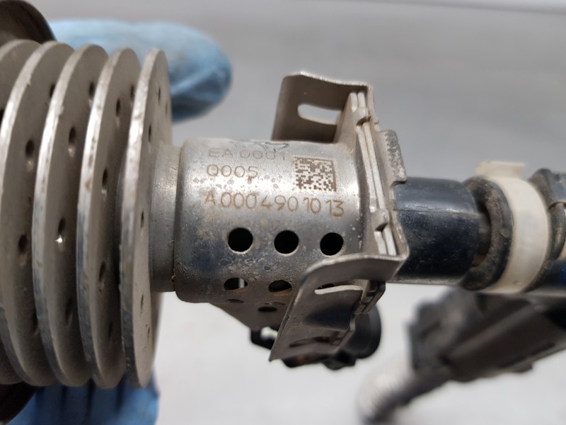 Recambio de inyector para mercedes vito mixto (447) combi referencia OEM IAM A0004901013  