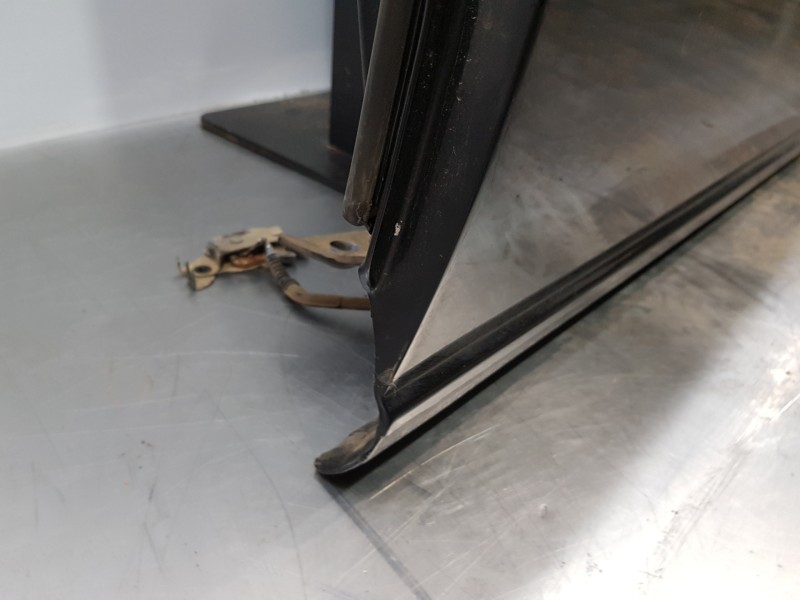 Recambio de puerta lateral corredera izquierda para mercedes vito mixto (447) select referencia OEM IAM A4477304500  