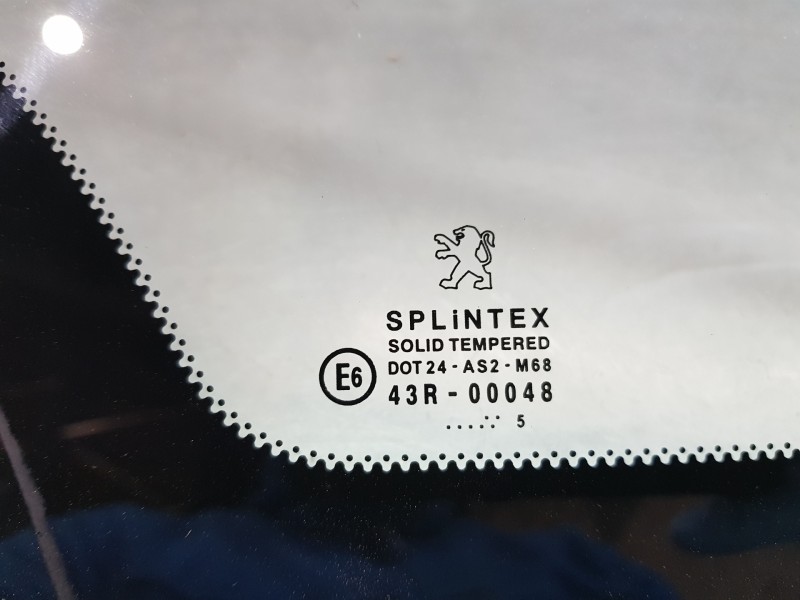 Recambio de luna custodia delantera izquierda para peugeot 1007 sport referencia OEM IAM 9201H1  