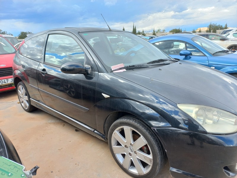 ford focus berlina (cak) del año 2004