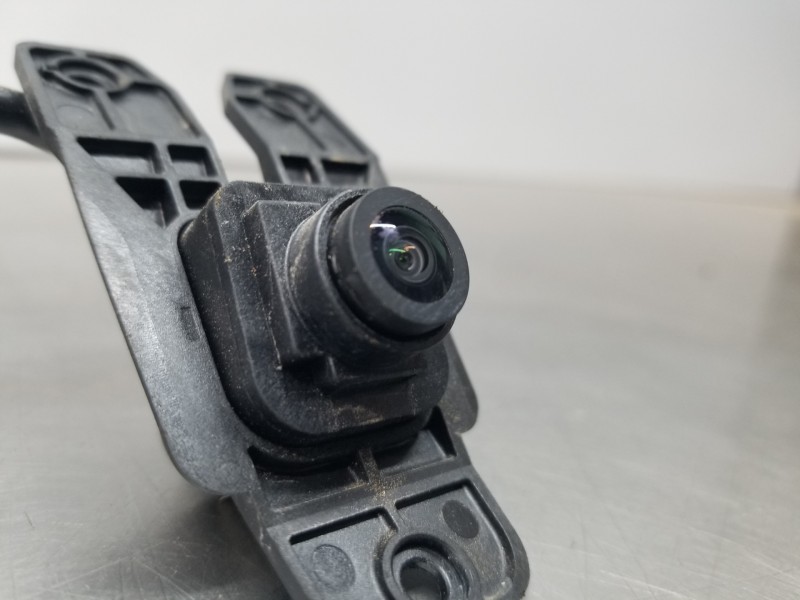 Recambio de sensor de aparcamiento para hyundai bayon hybrid referencia OEM IAM 99240Q0300  