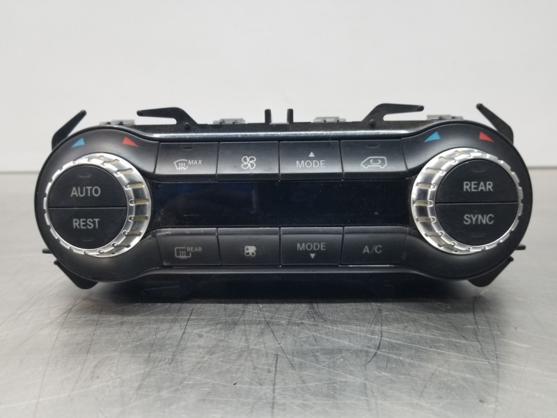 Recambio de mando climatizador para mercedes vito mixto (447) select referencia OEM IAM A4479002608  