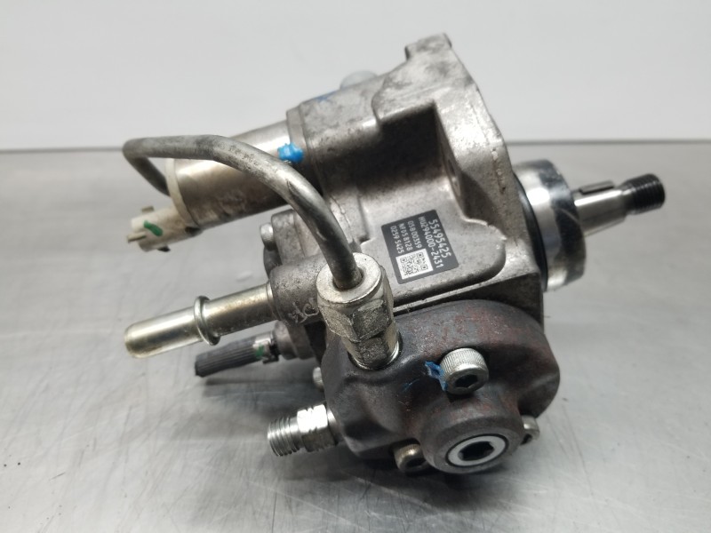 Recambio de bomba inyeccion para opel zafira (c) family start/stop referencia OEM IAM 55495425 HU2940002431  Recambio de bomba inyeccion para opel zafira (c) family start/stop referencia OEM IAM 55495425 HU2940002431