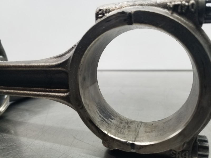 Recambio de biela para volkswagen caddy furgón/kombi kombi referencia OEM IAM 03L105401A 04L107065A  Recambio de biela para volkswagen caddy furgón/kombi kombi referencia OEM IAM 03L105401A 04L107065A