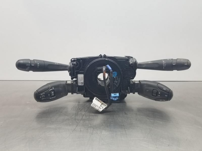 Recambio de mando multifuncion para peugeot expert furgón caja cerrada referencia OEM IAM 98262142ZD  