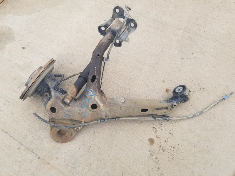 Recambio de mangueta trasera derecha para peugeot expert furgón caja cerrada referencia OEM IAM 1619266780 9819074780 