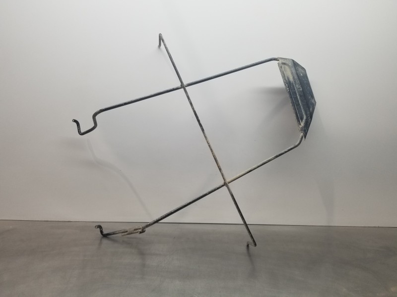 Recambio de soporte rueda repuesto para peugeot expert furgón caja cerrada referencia OEM IAM 9812022080  