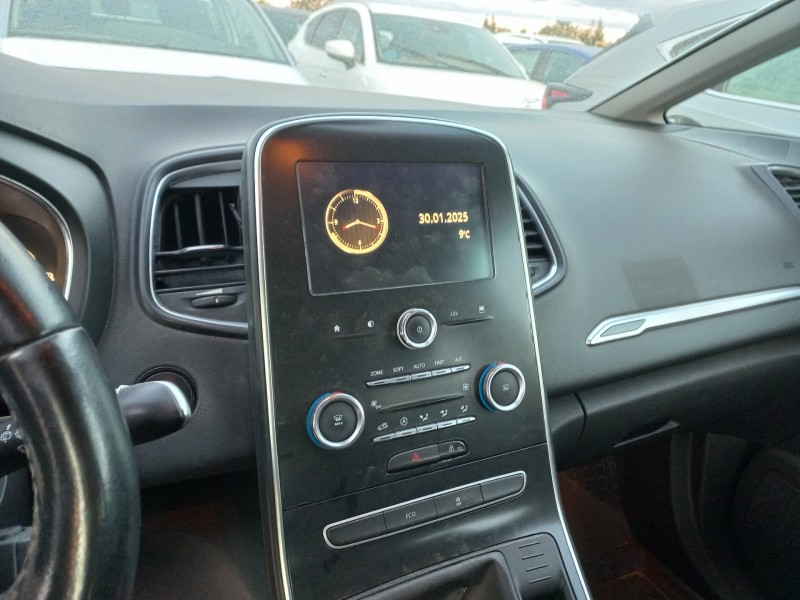 renault scenic iv del año 2018