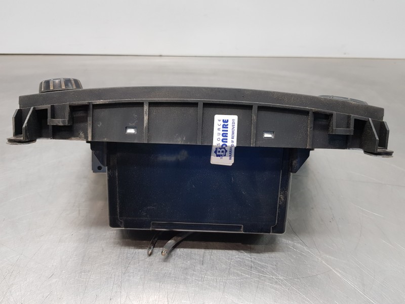 Recambio de sistema audio / radio cd para mercedes vito mixto (447) select referencia OEM IAM A4479008905 A4479012302 