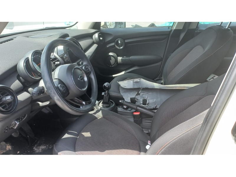 mini mini 5-trg. (f55) del año 2019