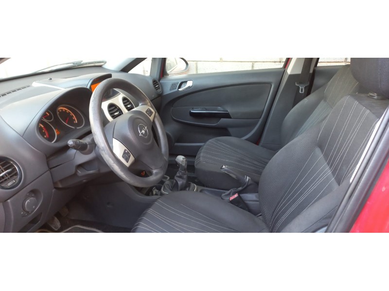 opel corsa d del año 2007