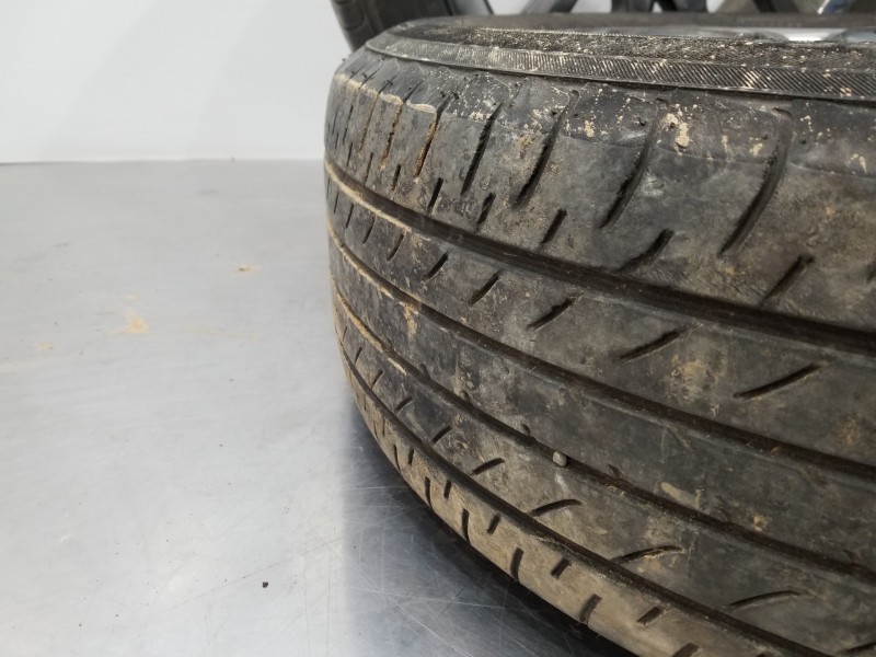 Recambio de juego llantas para lexus nx essence referencia OEM IAM 4261A78080 4261A78130 