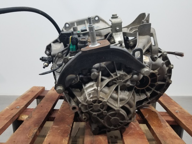 Recambio de caja cambios para mercedes vito mixto (447) combi referencia OEM IAM PF6010 320102570R 