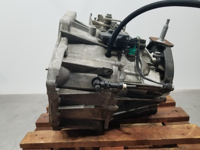 Recambio de caja cambios para mercedes vito mixto (447) combi referencia OEM IAM PF6010 320102570R 