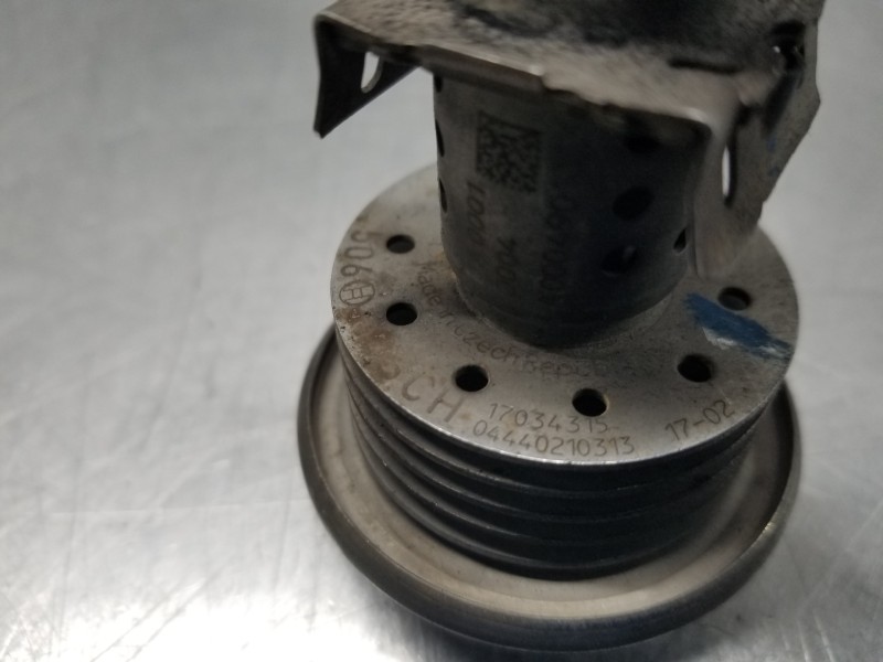 Recambio de inyector para mercedes vito mixto (447) select referencia OEM IAM A0004901013  