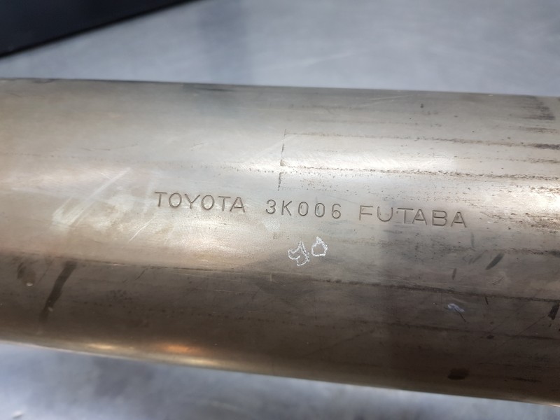 Recambio de tubo escape completo para toyota yaris hybrid referencia OEM IAM 17410K0100 A65 
