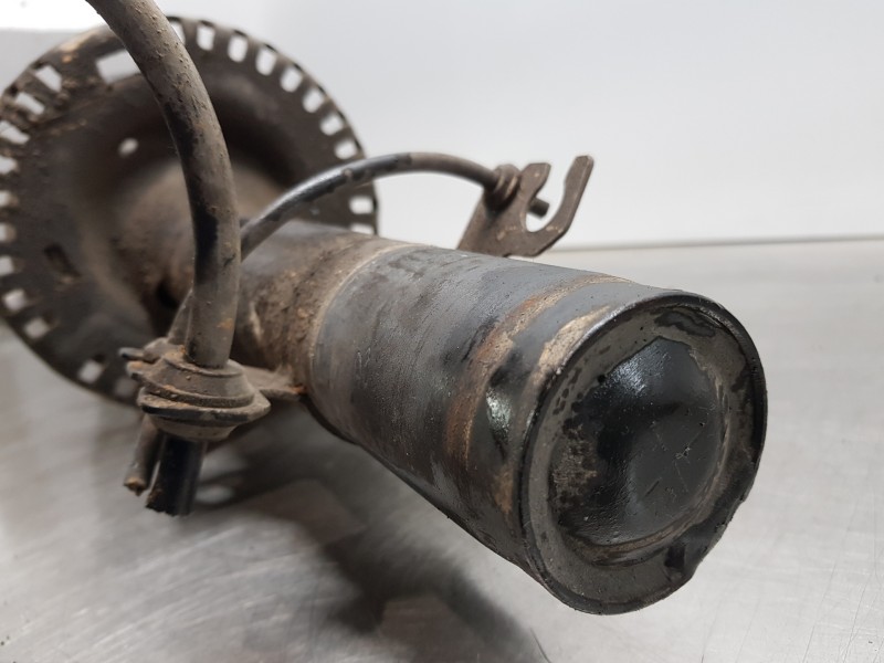 Recambio de amortiguador delantero derecho para volkswagen t5 bus confortline referencia OEM IAM 7E5413031H   Recambio de amortiguador delantero derecho para volkswagen t5 bus confortline referencia OEM IAM 7E5413031H