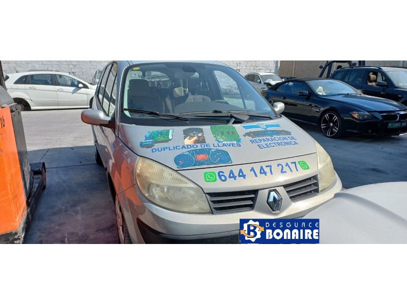 renault scenic ii del año 2004