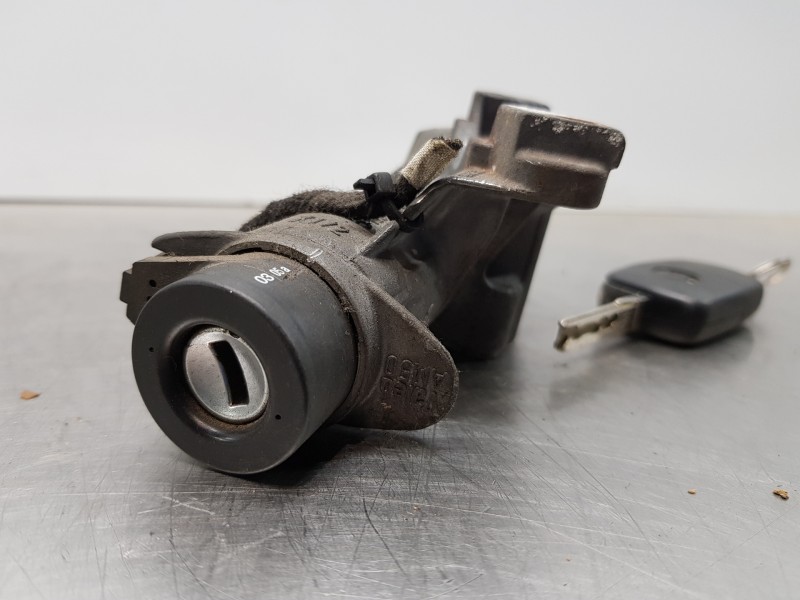 Recambio de antirrobo para volkswagen t5 bus confortline referencia OEM IAM 4B0905851B 4B0905851 