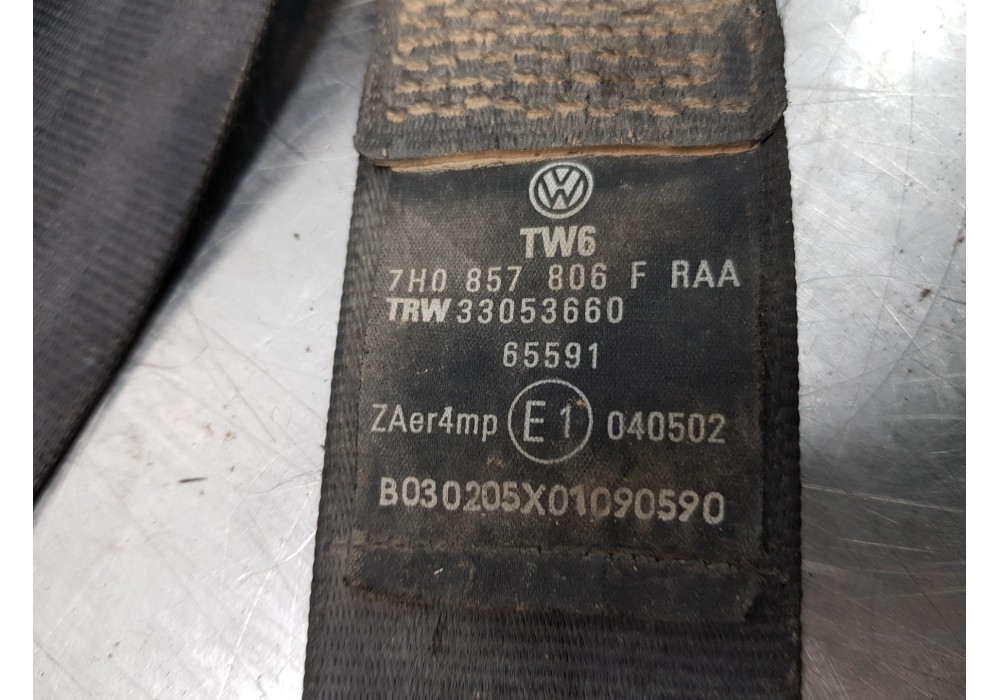 Recambio de cinturon seguridad delantero derecho para volkswagen t5 bus confortline referencia OEM IAM 7H0857806FRAA 7H0857806F 