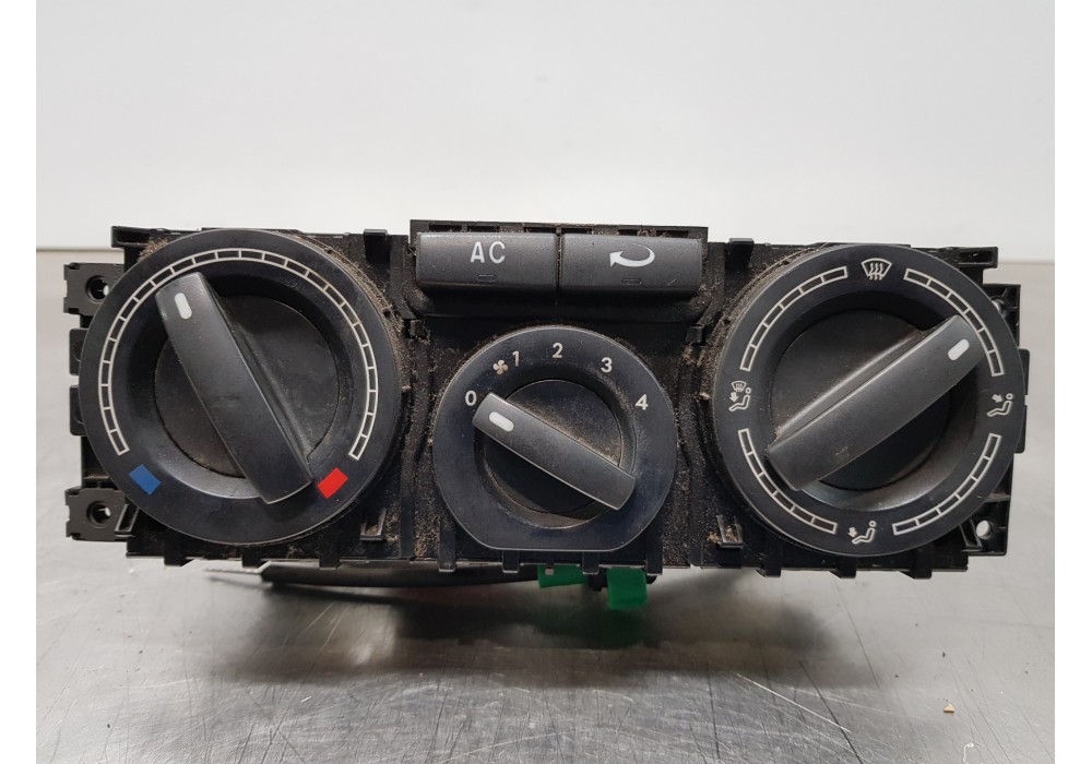 Recambio de mando calefaccion / aire acondicionado para volkswagen t5 bus confortline referencia OEM IAM 7H0820045D9B9 7H0820045