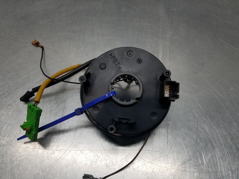 Recambio de anillo airbag para mercedes vito caja cerrada 6.03  furgon referencia OEM IAM A6394640718  