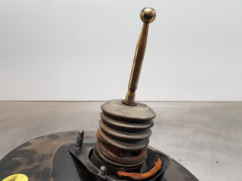 Recambio de servofreno para volkswagen t5 bus confortline referencia OEM IAM 7H0612105D 7H0612101A 