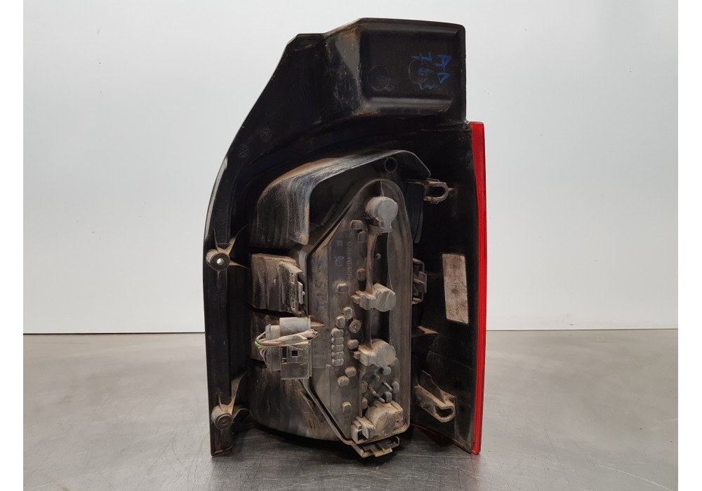 Recambio de piloto trasero izquierdo para volkswagen t5 bus confortline referencia OEM IAM 7H0945095J 7H0945257A 7H0945095G Recambio de piloto trasero izquierdo para volkswagen t5 bus confortline referencia OEM IAM 7H0945095J 7H0945257A 7H0945095G