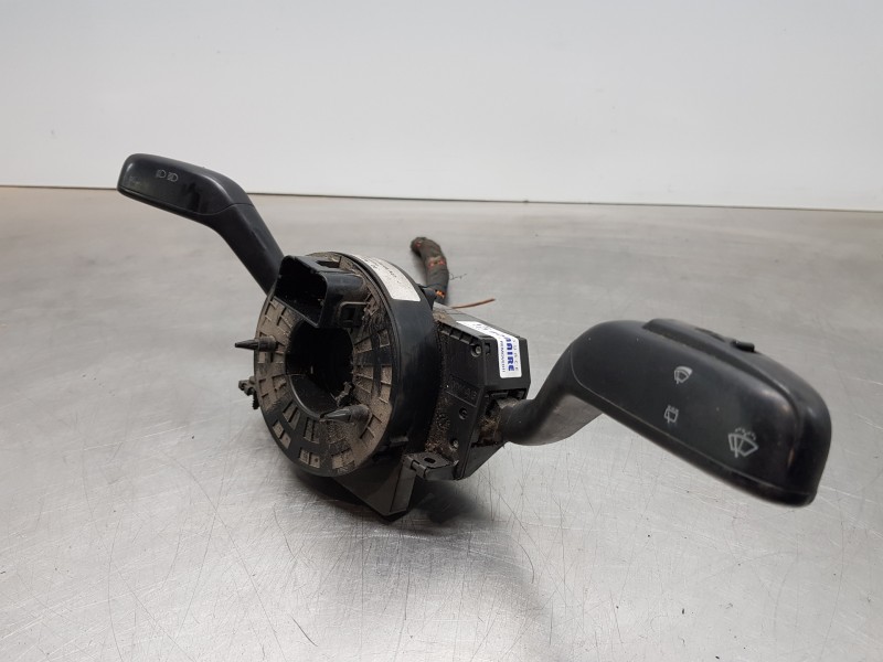 Recambio de mando multifuncion para volkswagen t5 bus confortline referencia OEM IAM 7H09535139B9   Recambio de mando multifuncion para volkswagen t5 bus confortline referencia OEM IAM 7H09535139B9