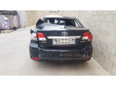 toyota avensis (t27) del año 2013 2