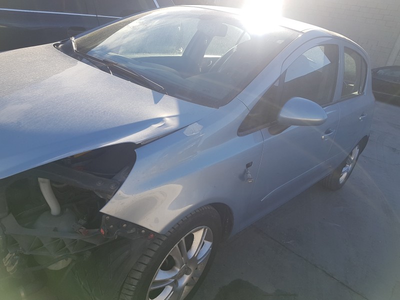 opel corsa d del año 2006