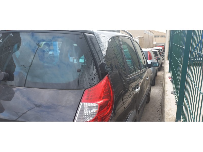 renault scenic ii del año 2008