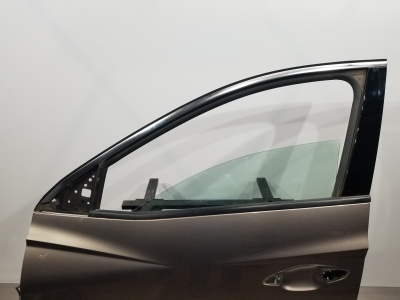 Recambio de puerta delantera izquierda para hyundai tucson klass referencia OEM IAM 76003N7005  