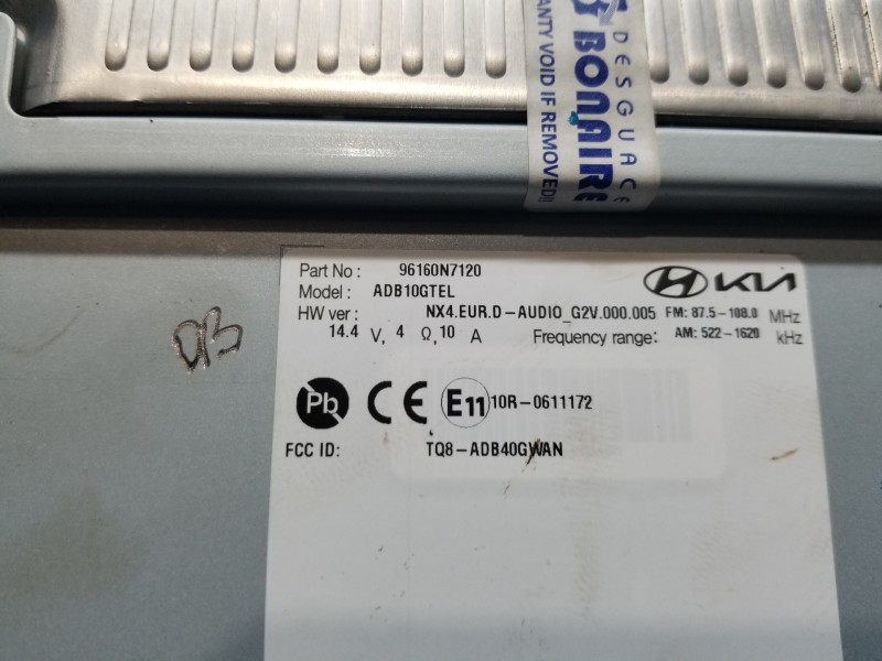 Recambio de sistema audio / radio cd para hyundai tucson klass referencia OEM IAM 96160N7120  