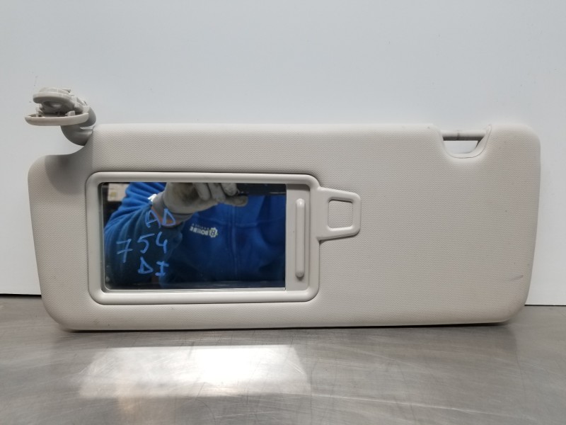 Recambio de parasol izquierdo para hyundai tucson klass referencia OEM IAM 85210N9300MMH  