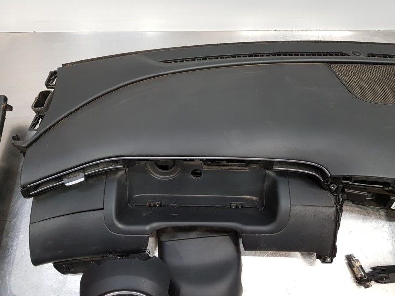 Recambio de kit airbag para hyundai tucson klass referencia OEM IAM 84701N7100NNB 80100N9000NNB 80300N7000