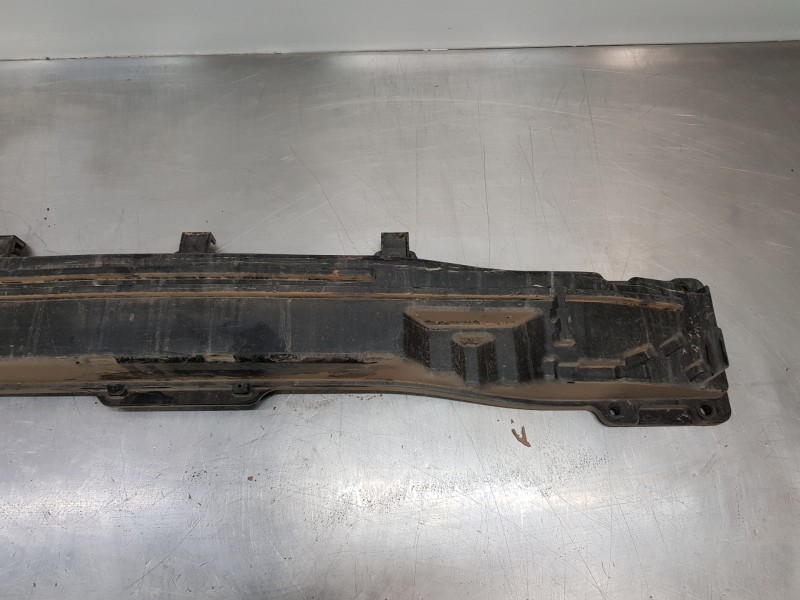 Recambio de refuerzo paragolpes trasero para hyundai tucson klass referencia OEM IAM 86631N7100  