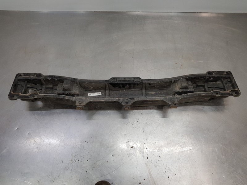 Recambio de refuerzo paragolpes trasero para hyundai tucson klass referencia OEM IAM 86631N7100  