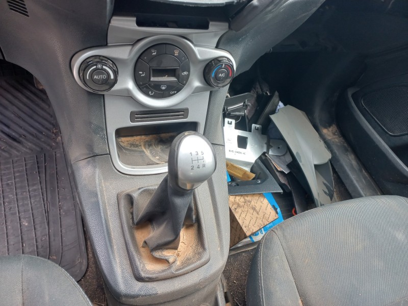 ford fiesta (cb1) del año 2011