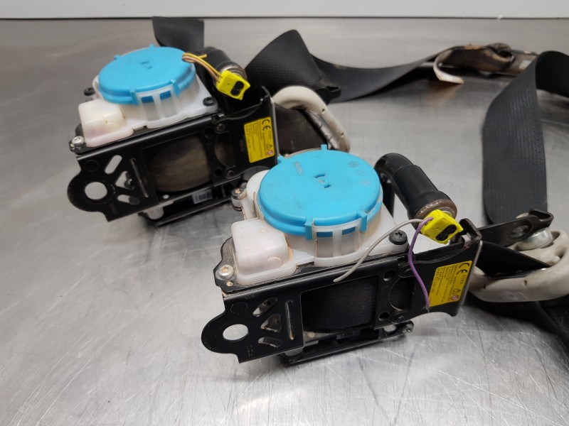 Recambio de kit airbag para mazda 3 lim. () style referencia OEM IAM BHN16035002  