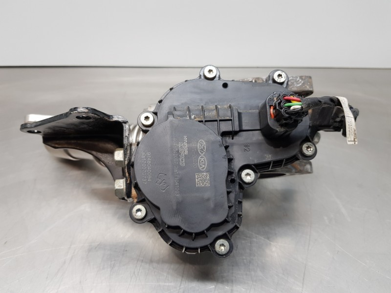 Recambio de valvula egr para hyundai tucson klass referencia OEM IAM 284662U020 284622U020 