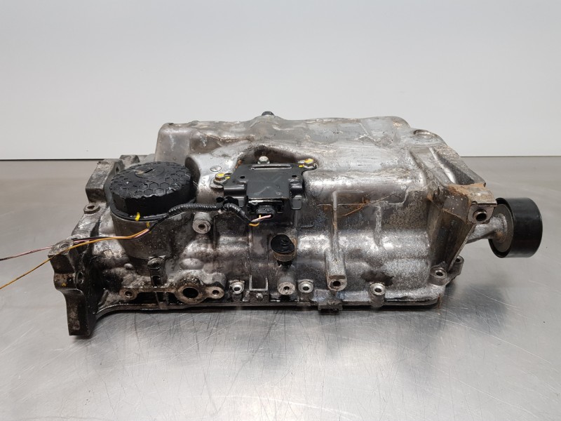 Recambio de carter para hyundai tucson klass referencia OEM IAM 215102U710   Recambio de carter para hyundai tucson klass referencia OEM IAM 215102U710