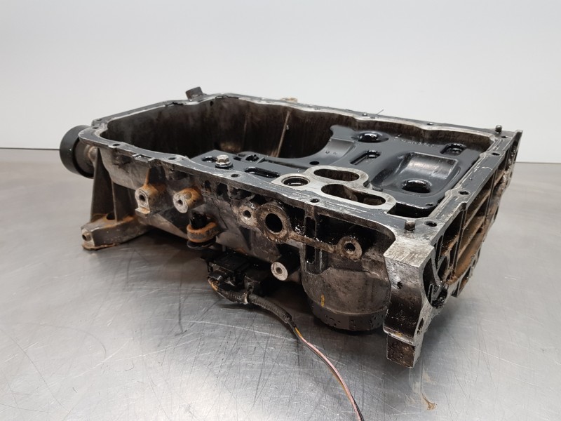 Recambio de carter para hyundai tucson klass referencia OEM IAM 215102U710   Recambio de carter para hyundai tucson klass referencia OEM IAM 215102U710